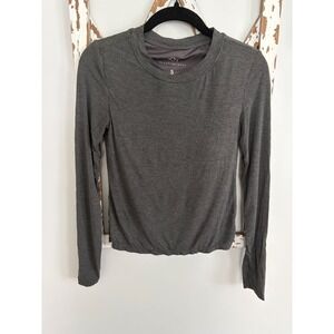 Klassy Network Top Womens Size Small Long Sleeve Bra Padded Gray
